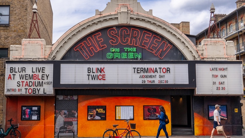 Why Cinemas Dedicate So Many Screenings to Single New&nbsp;Releases